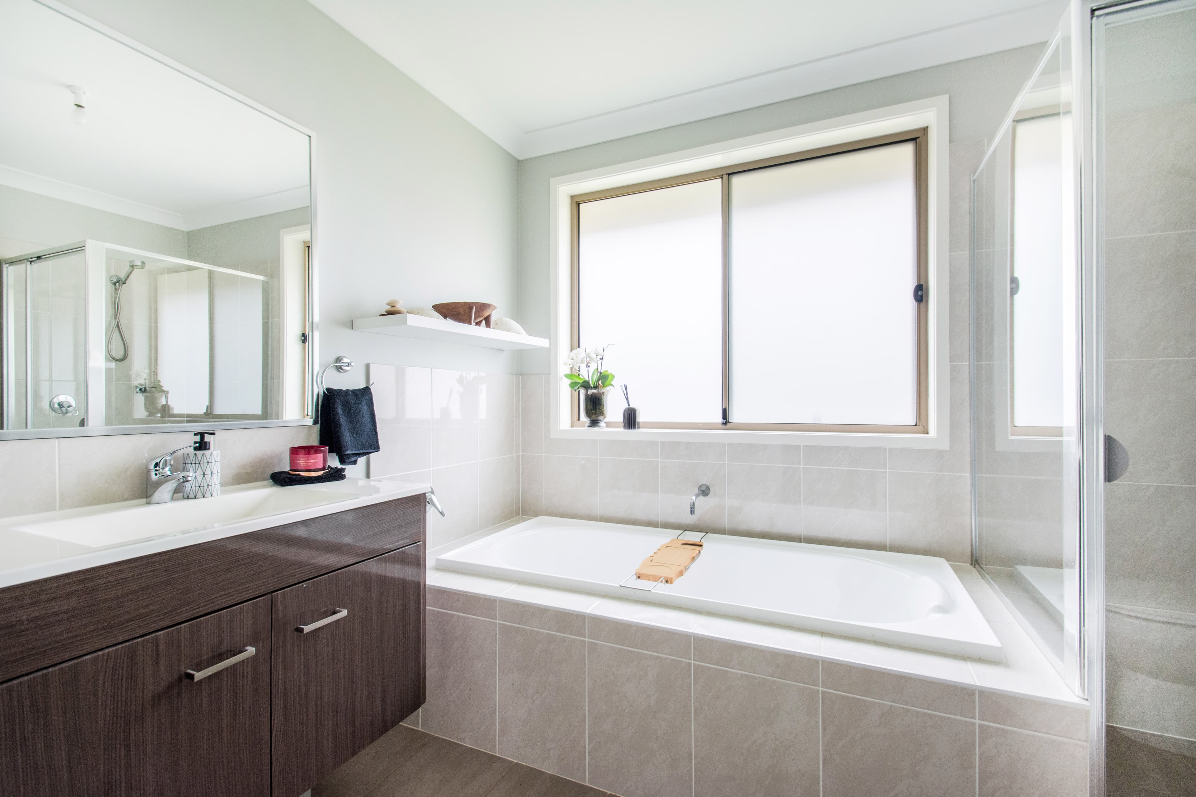 1 Minnaville Close, GLENMORE PARK, Glenmore Park - Thumbnail 7