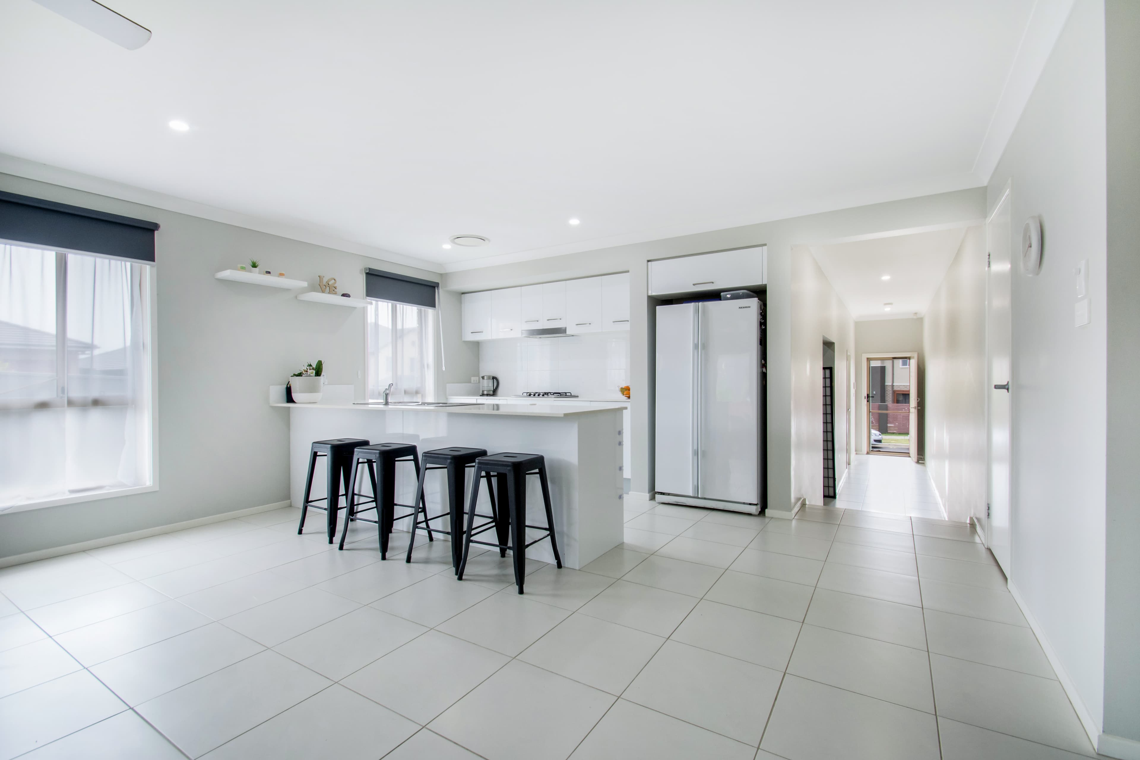 1 Minnaville Close, GLENMORE PARK, Glenmore Park - Thumbnail 4