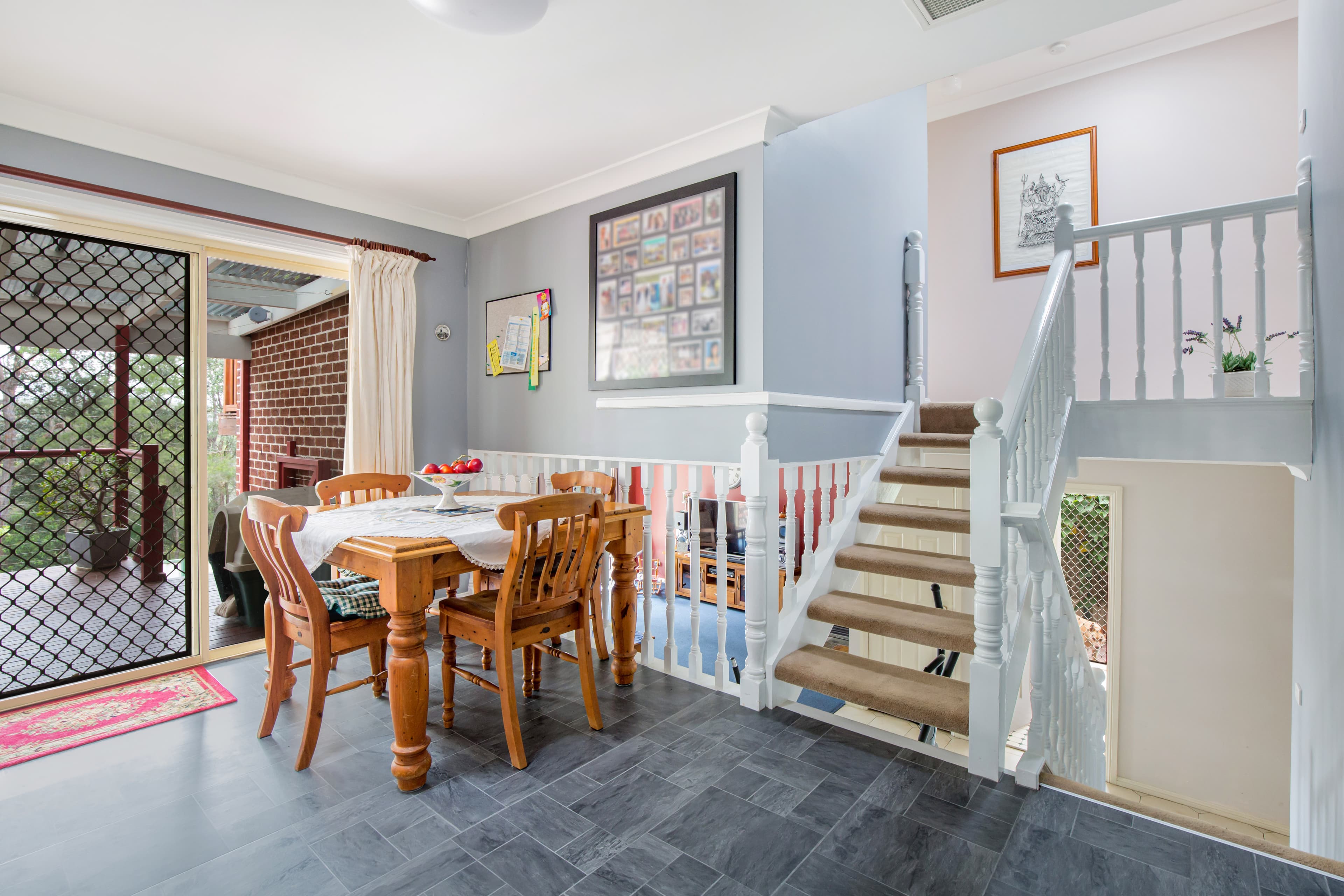 17 Wakeford Place, BLAXLAND, Blaxland - Thumbnail 5