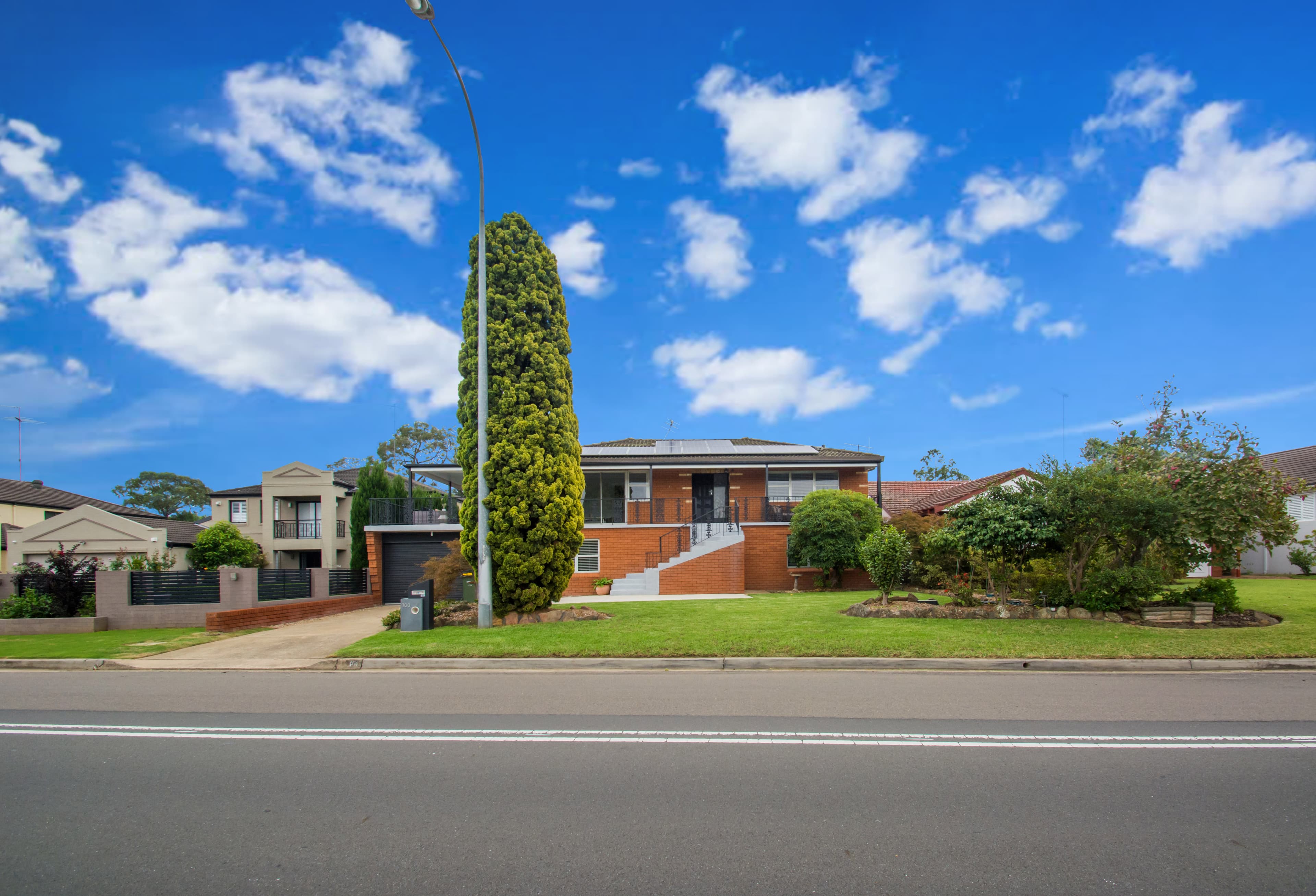 100 River Road, EMU PLAINS, Emu Plains - Thumbnail 2