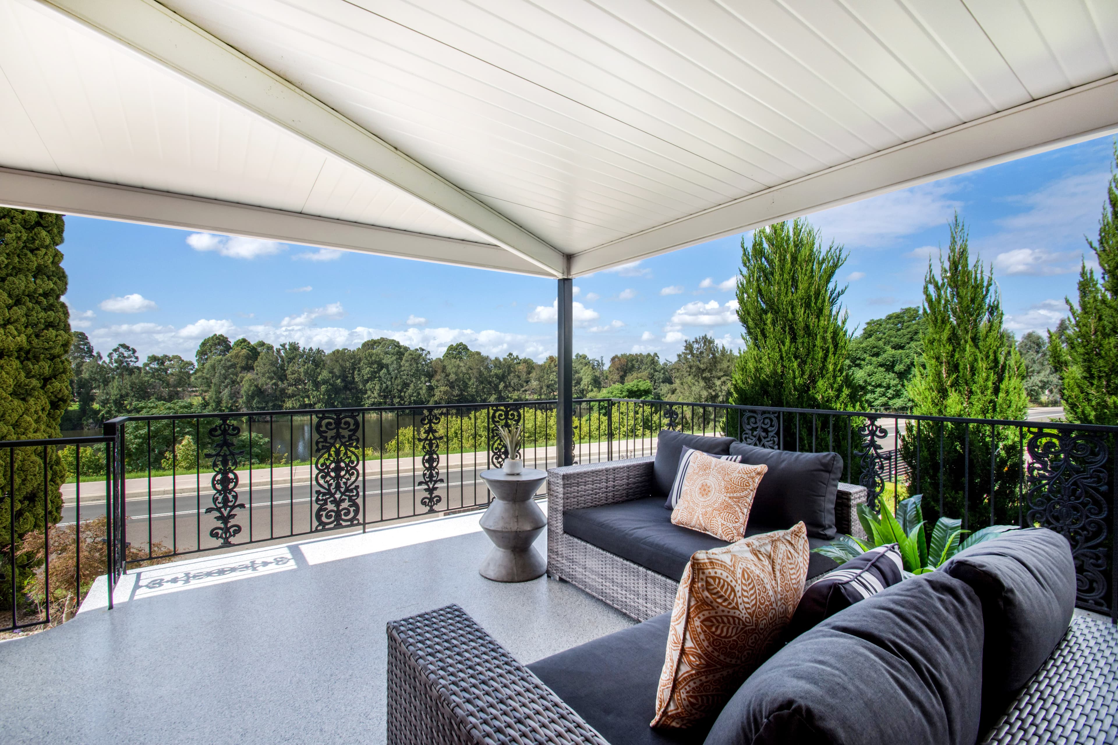 100 River Road, EMU PLAINS, Emu Plains - Image 1