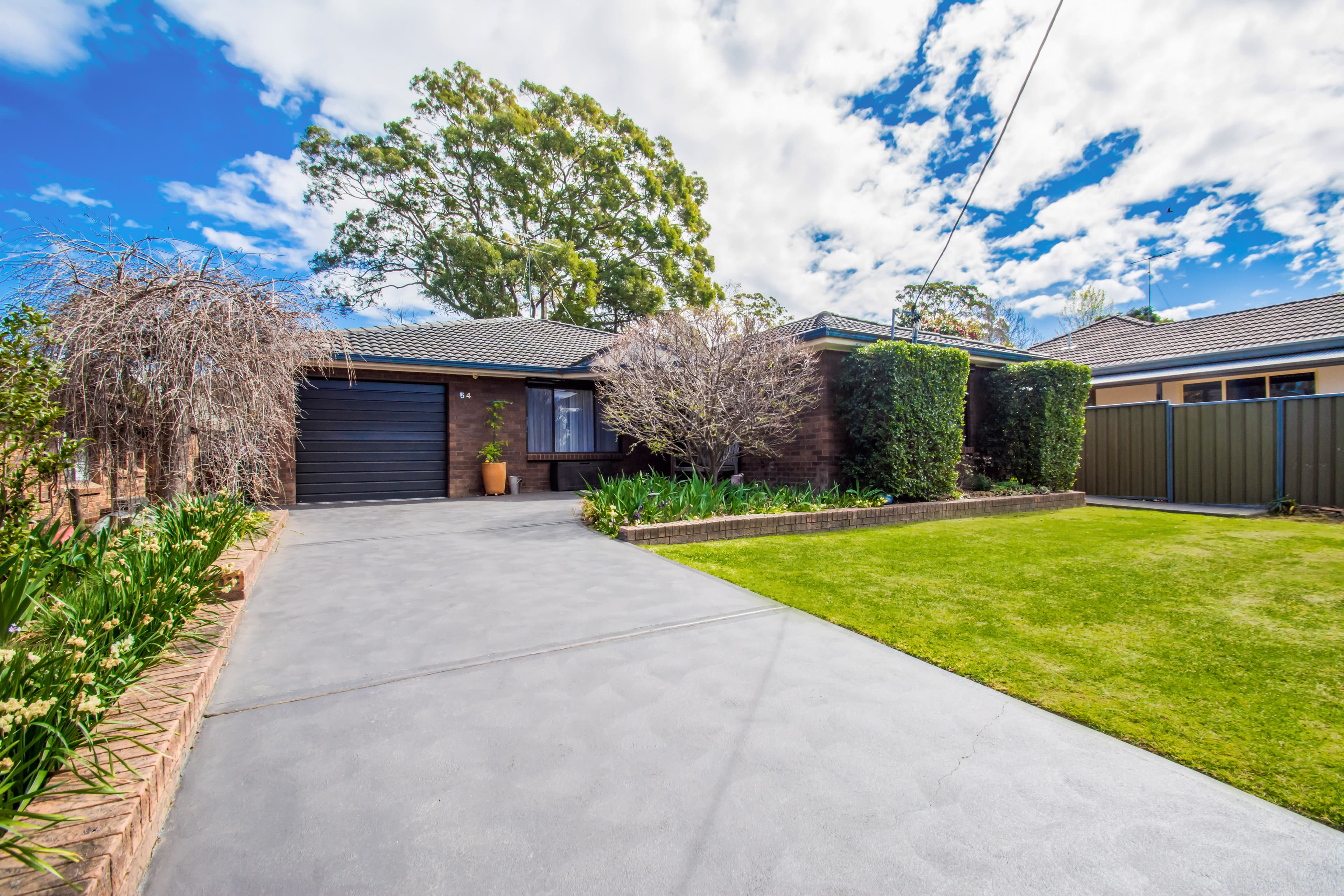 54 Centre Crescent, BLAXLAND, Blaxland - Image 1