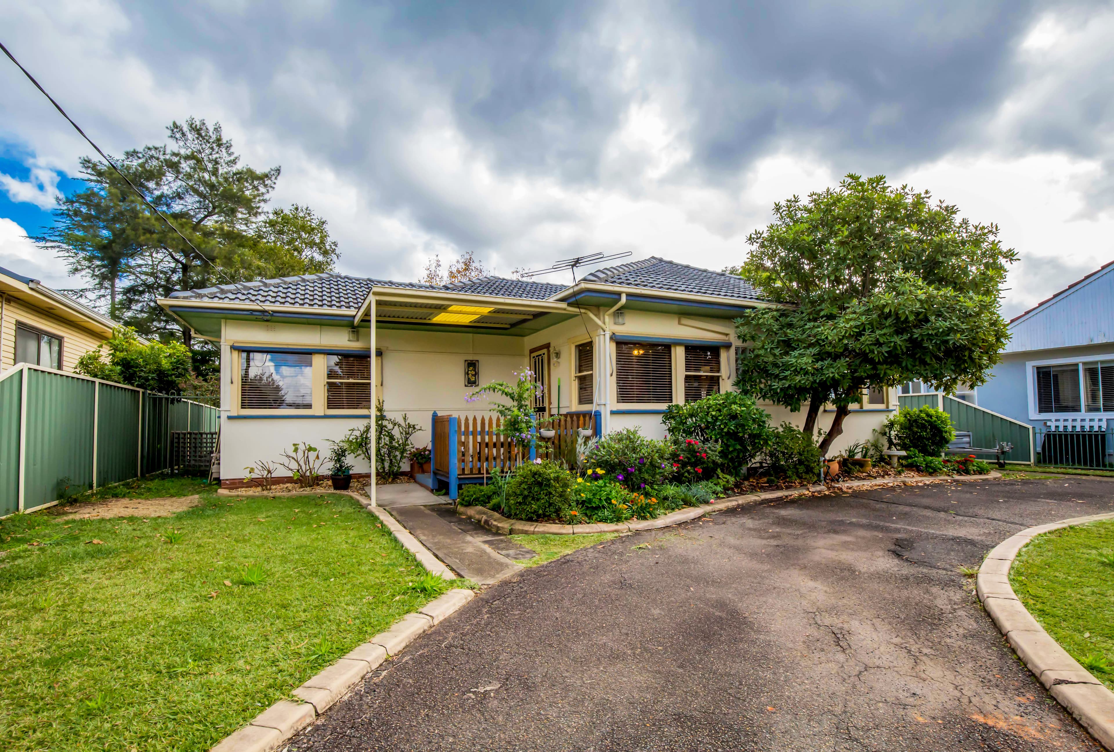 24 Mount Street, GLENBROOK, Glenbrook - Thumbnail 2