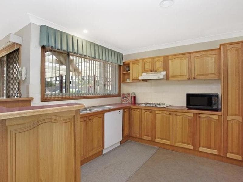 9 Jasmine Close, GLENMORE PARK, Glenmore Park - Thumbnail 6