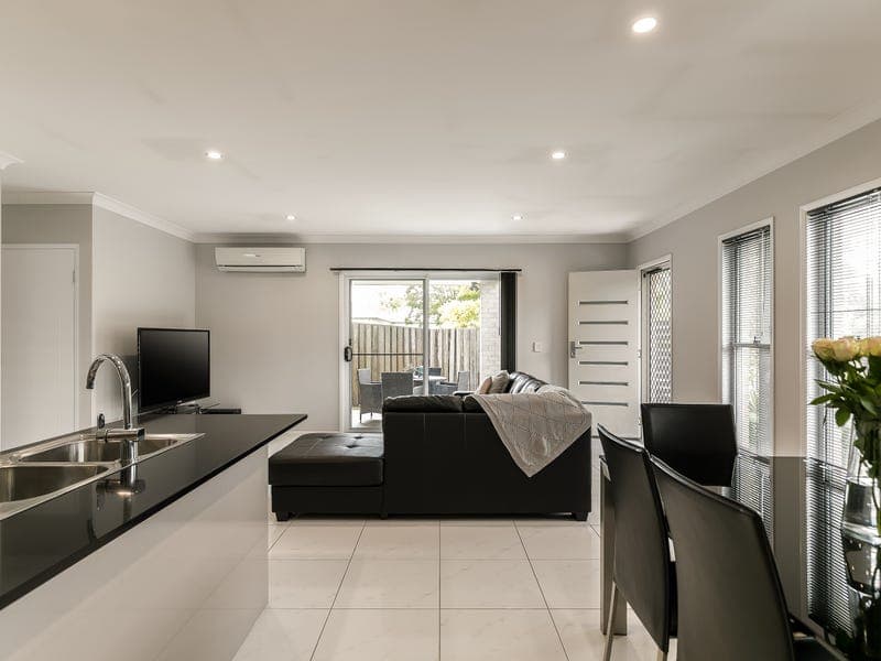 1/27 Kitchener Street, East Toowoomba - Thumbnail 3