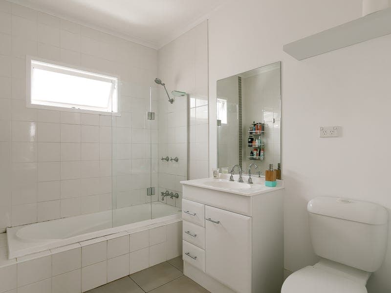12 Druce Street, Wilsonton - Thumbnail 8