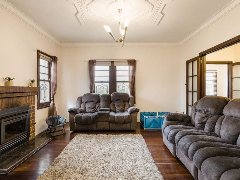 56 Wallace Street, Newtown - Thumbnail 3