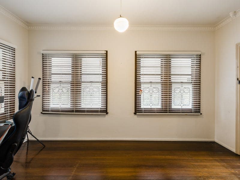 56 Wallace Street, Newtown - Thumbnail 6
