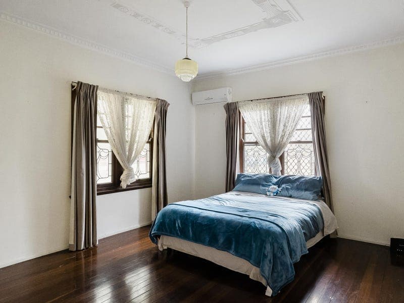 56 Wallace Street, Newtown - Thumbnail 7