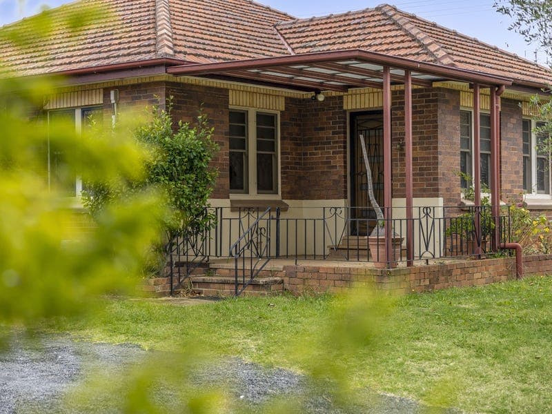 56 Wallace Street, Newtown - Image 1