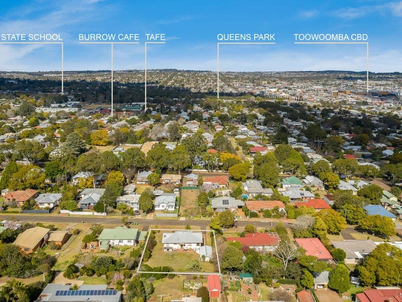 9 Sidney Street, North Toowoomba - Thumbnail 2