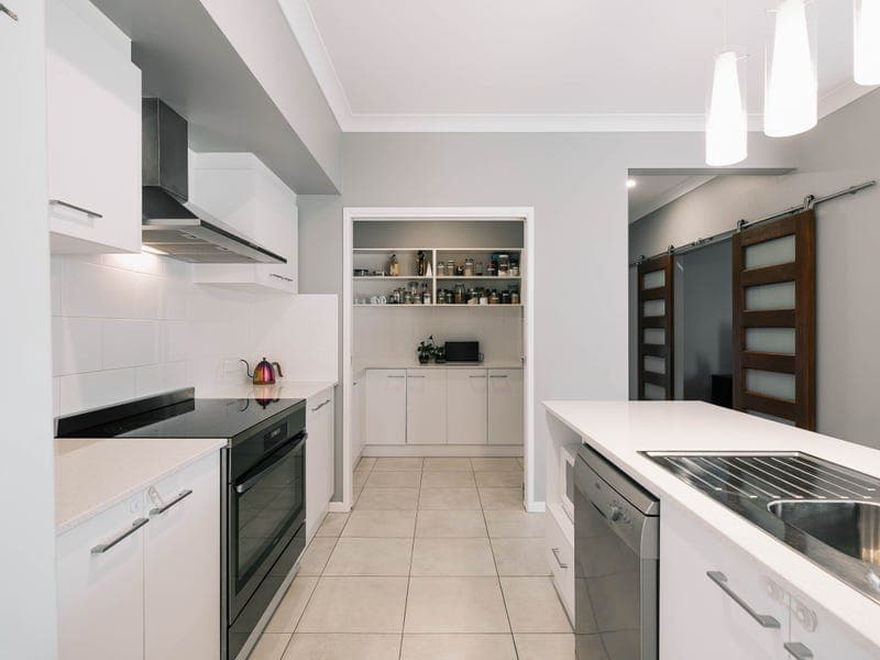 8 Northview Drive, Cabarlah - Thumbnail 3