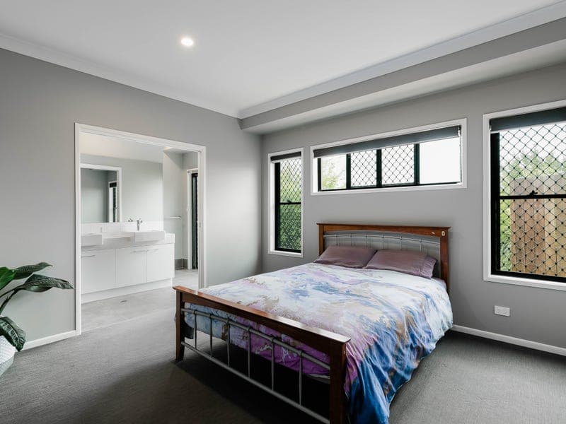8 Northview Drive, Cabarlah - Thumbnail 7