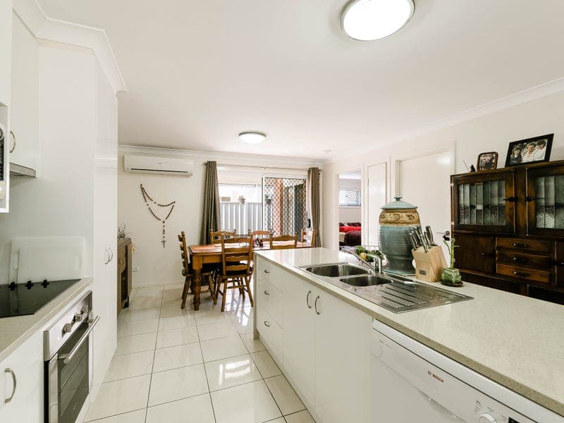 19A Searle Street, South Toowoomba - Thumbnail 2