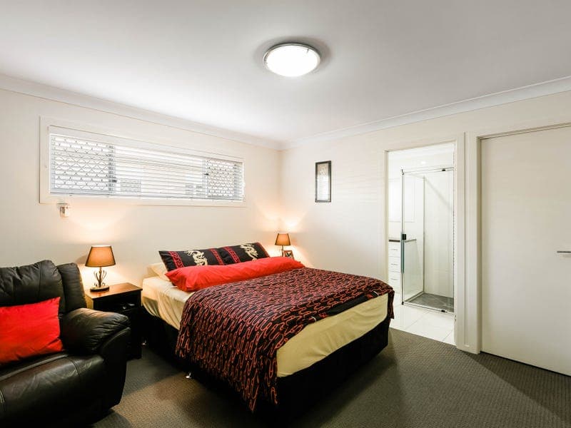 19A Searle Street, South Toowoomba - Thumbnail 7