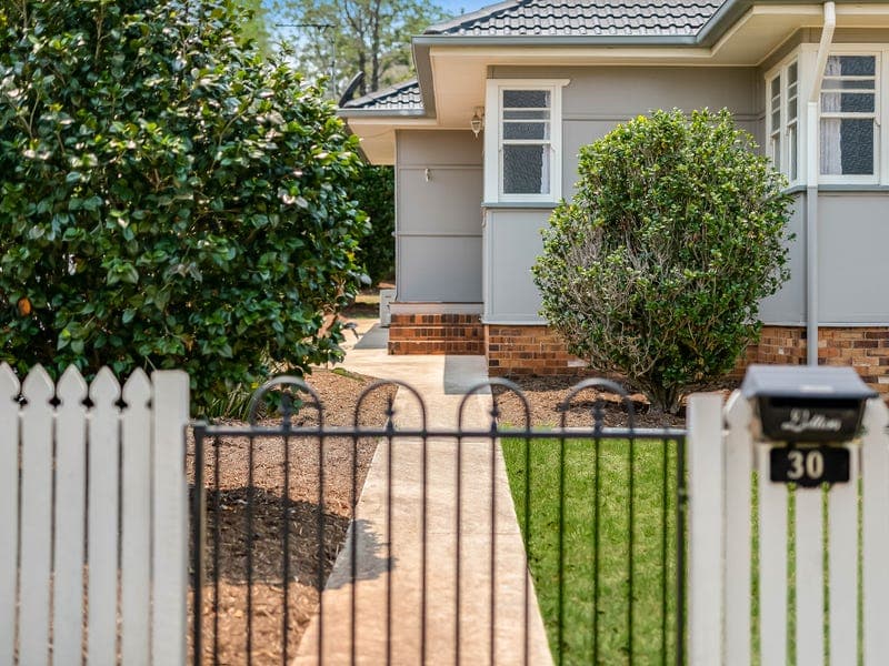 30 Suffolk Street, East Toowoomba - Thumbnail 2