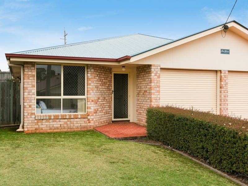 1/13 Kauri Street, Kearneys Spring - Image 1