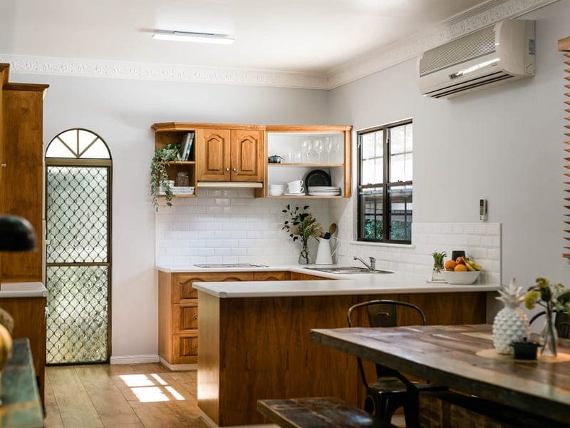 9 Goodwood Street, Newtown - Thumbnail 3