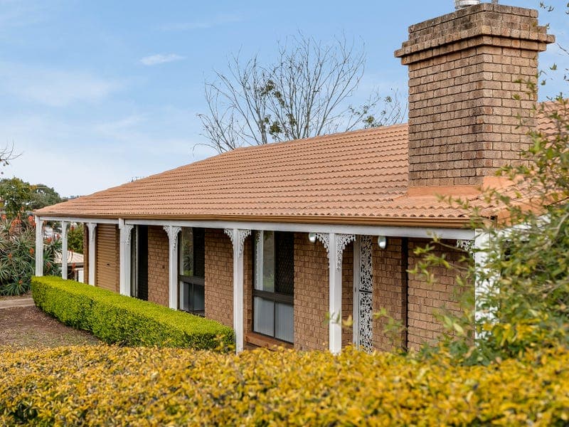 15 Mahogany Street, Newtown - Image 1