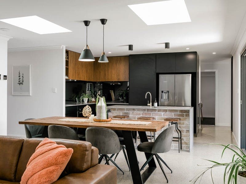 1 Sienna Drive, Glenvale - Thumbnail 5