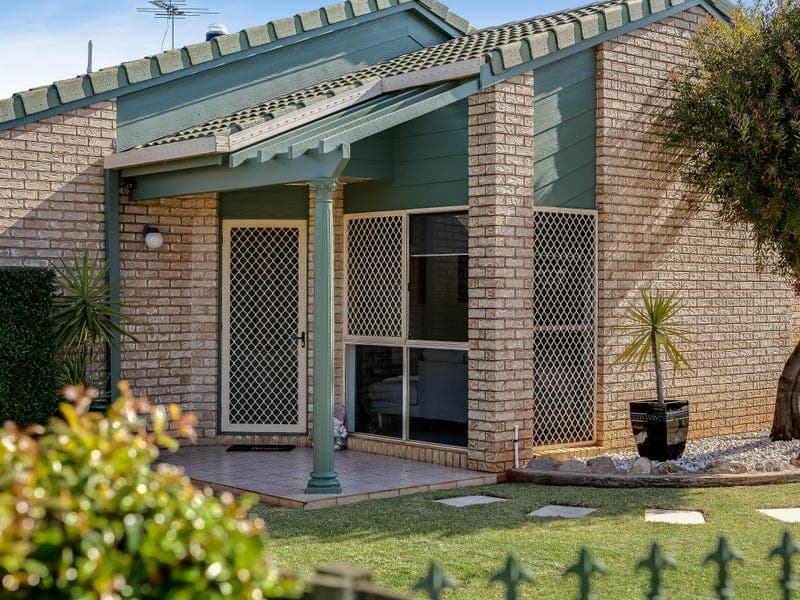 394 Bridge Street, Wilsonton - Thumbnail 2