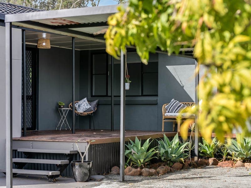38 Weetwood Street, Newtown - Thumbnail 2