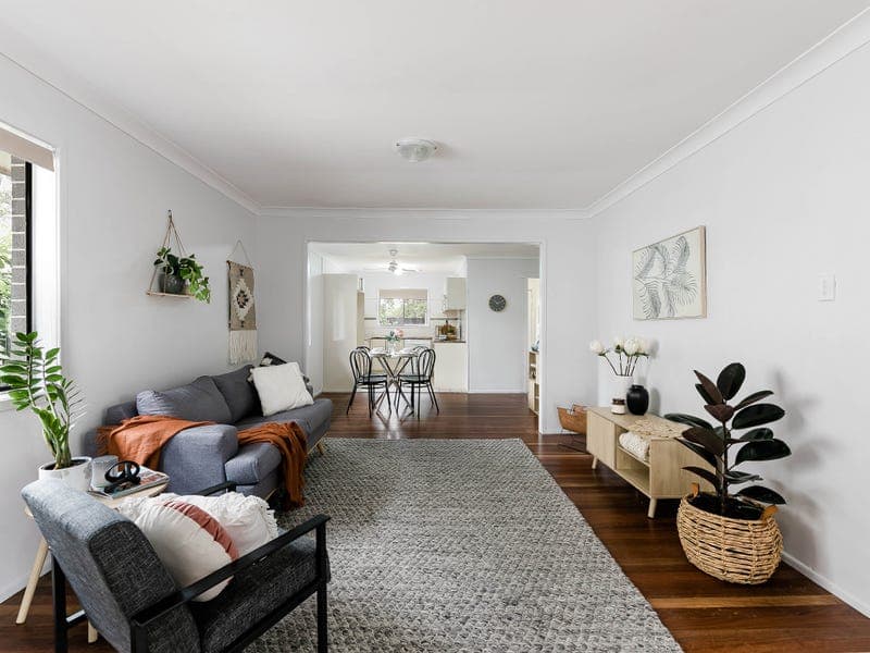38 Weetwood Street, Newtown - Thumbnail 5
