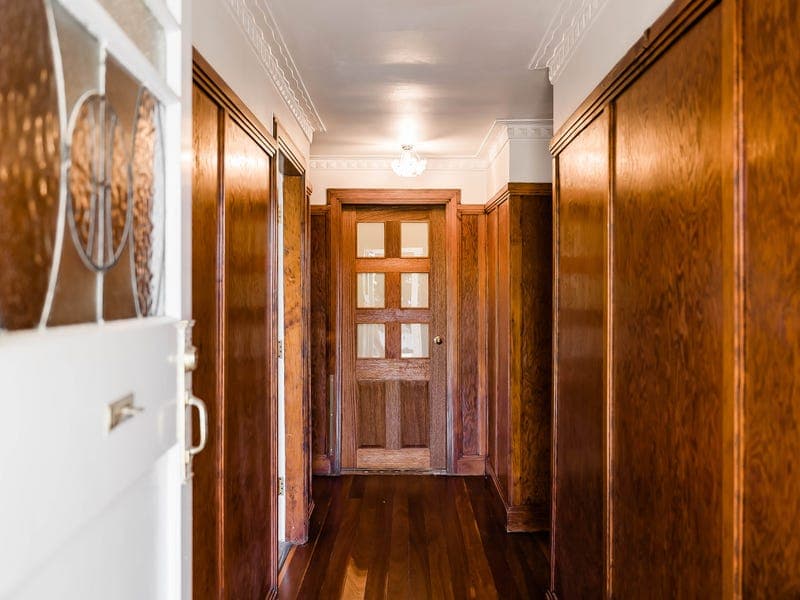 218 South Street, South Toowoomba - Thumbnail 2