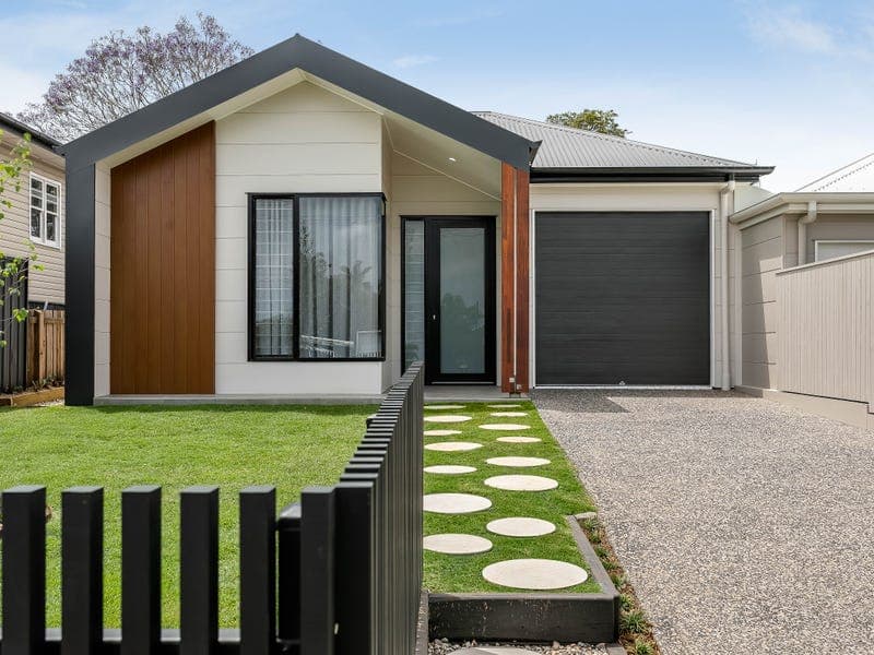 House 1/6 Webb Street, Rangeville - Thumbnail 3