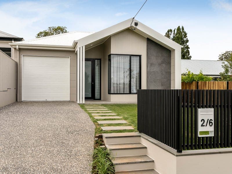 House 2/6 Webb Street, Rangeville - Thumbnail 2