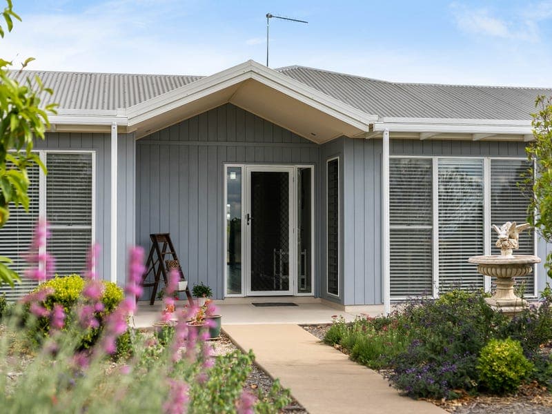 5 Liam Drive, Highfields - Thumbnail 2