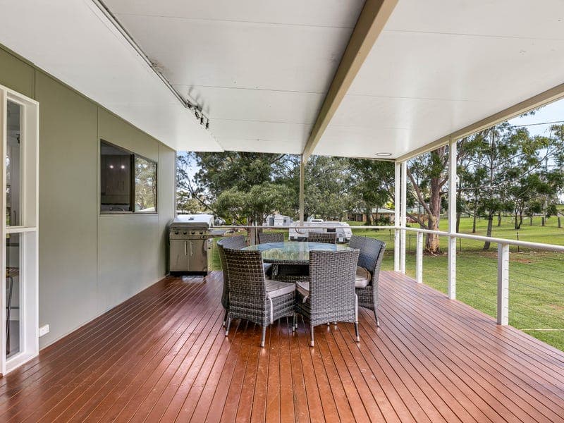 14 Thomas Street, Meringandan West - Thumbnail 2