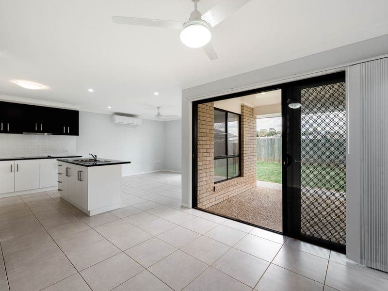 117 Entabeni Drive, Kearneys Spring - Thumbnail 7