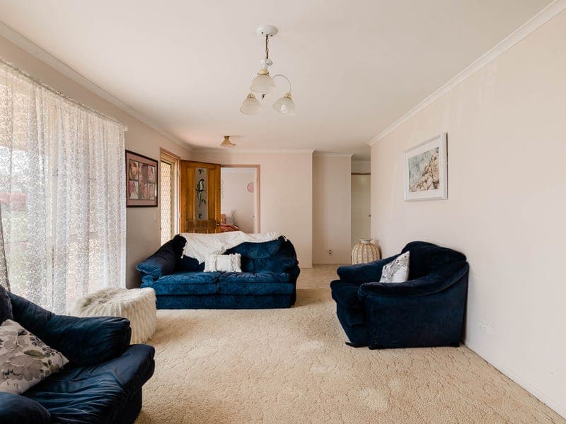 18 Batch Court, Harristown - Thumbnail 3
