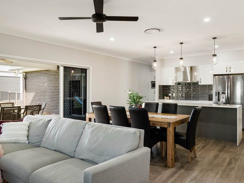 4 Pipit Court, Meringandan West - Thumbnail 6