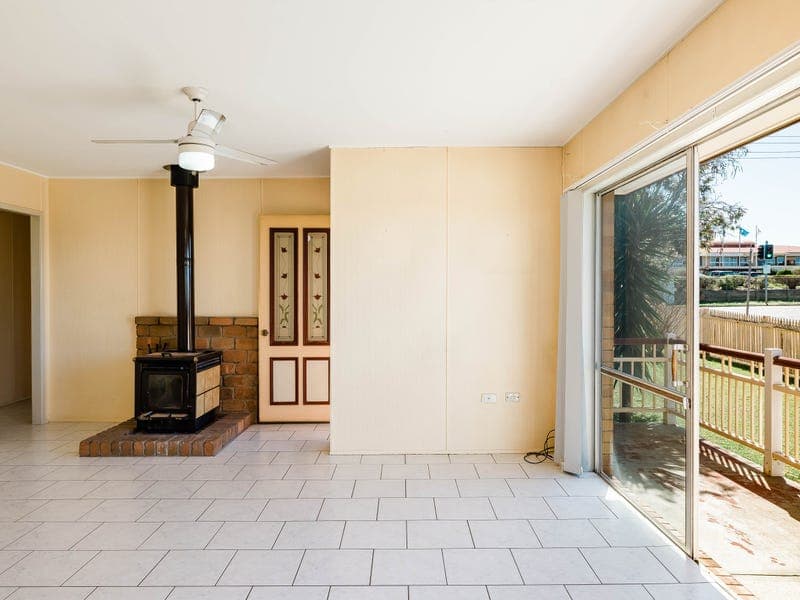 1 Richmond Drive, Wilsonton - Thumbnail 5