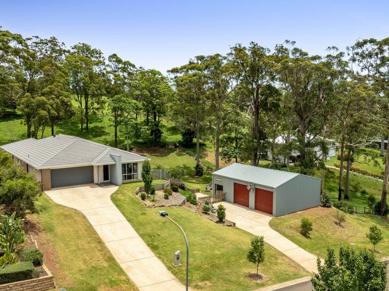 9 Guido Avenue, Blue Mountain Heights - Image 1