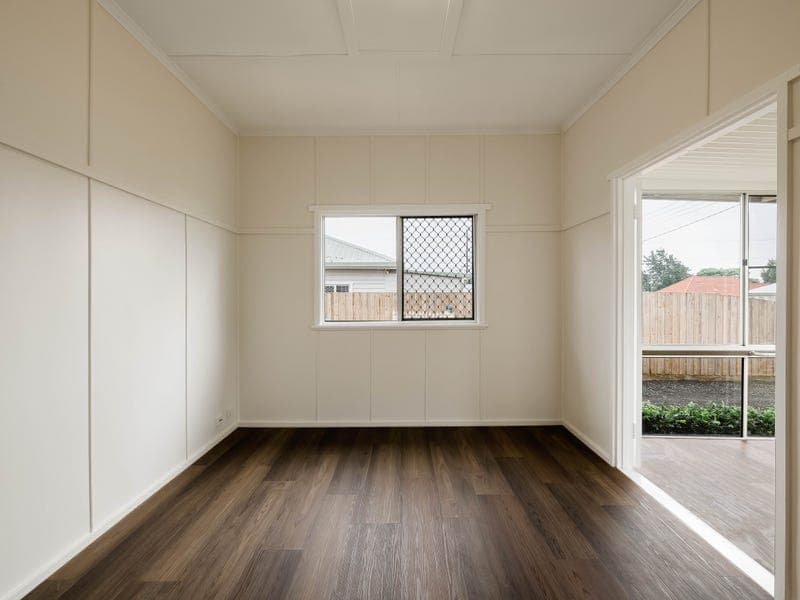 House 1/3 Merritt Street, Harristown - Thumbnail 4