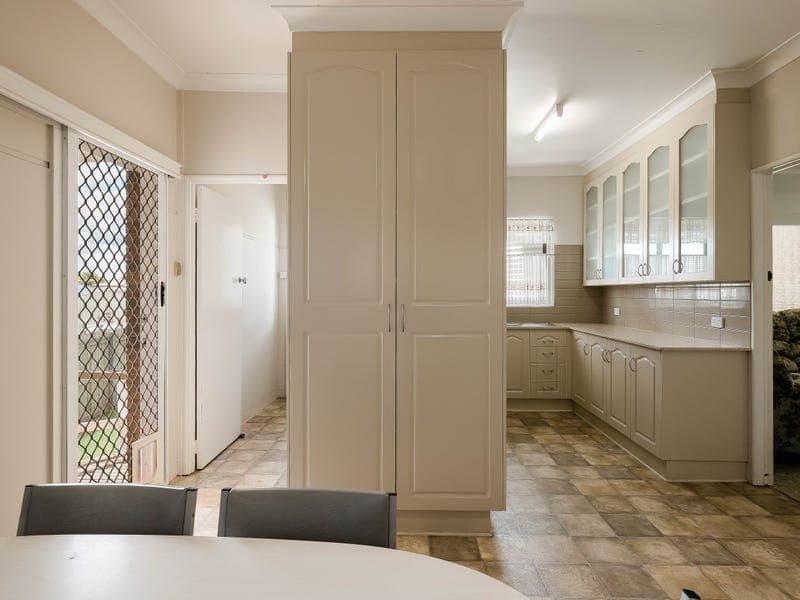 9 Murray Street, North Toowoomba - Thumbnail 6