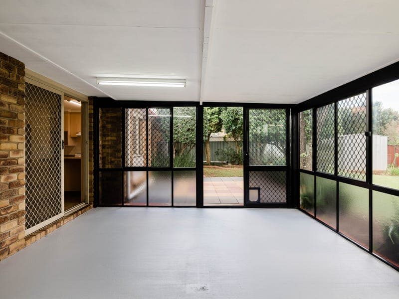 96 Hursley Road, Newtown - Thumbnail 7