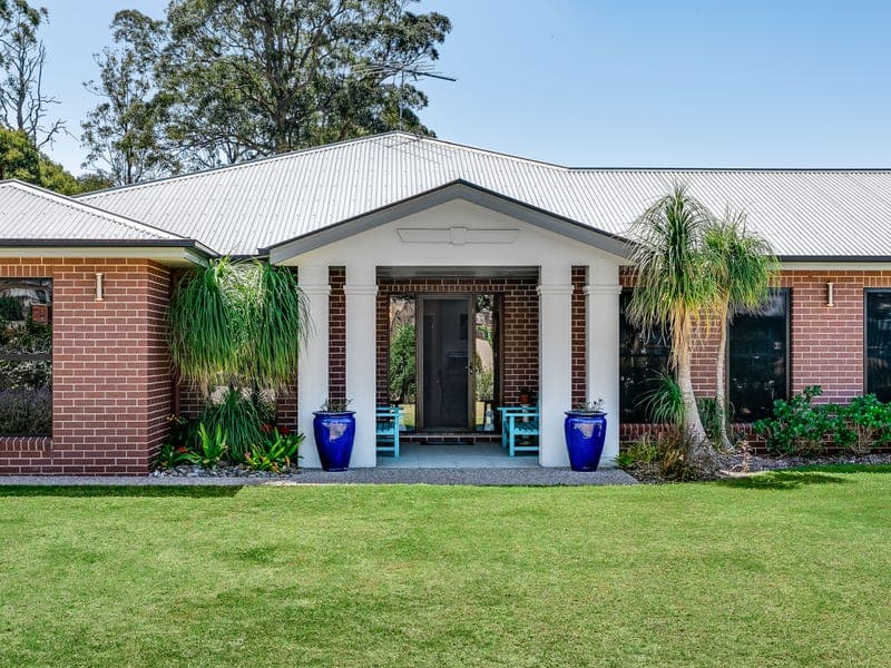 6 Anna Maria Street, Blue Mountain Heights - Thumbnail 2