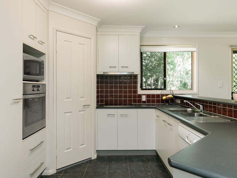 3 Hillsdale Crescent, Blue Mountain Heights - Thumbnail 7