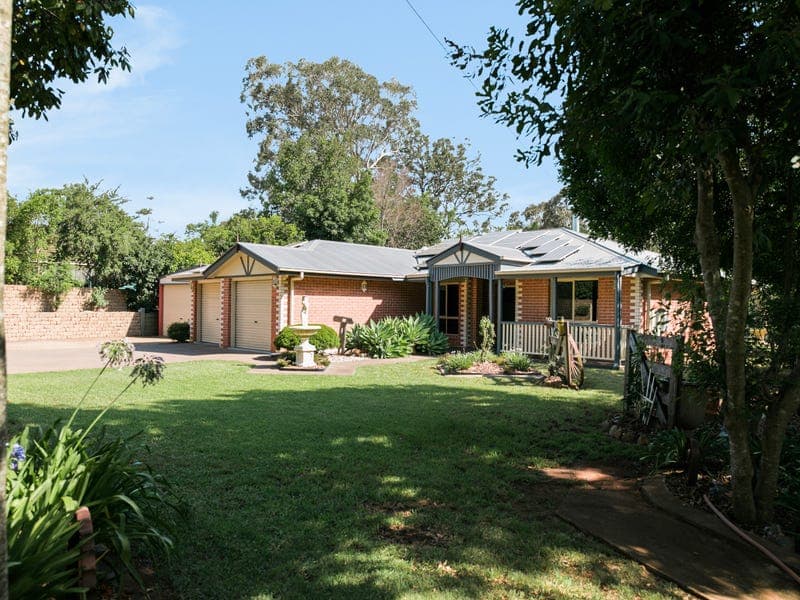 3 Hillsdale Crescent, Blue Mountain Heights - Image 1