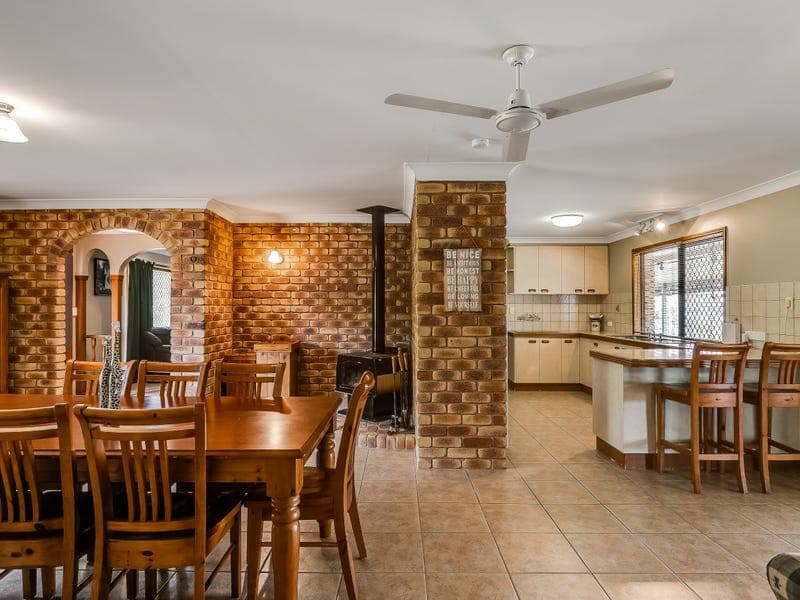 11 Pizzoni Road, Glenvale - Thumbnail 4