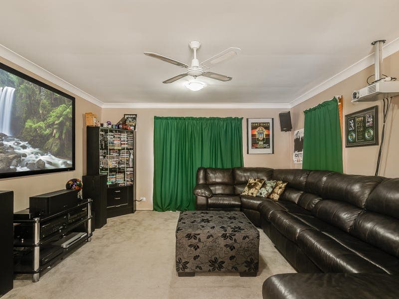 11 Pizzoni Road, Glenvale - Thumbnail 8
