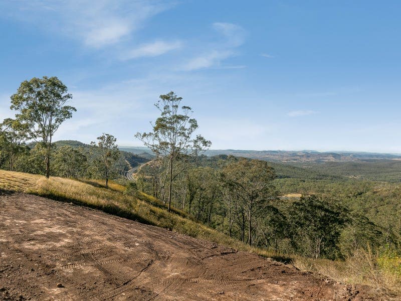 17 Keira Court, Blue Mountain Heights - Thumbnail 2