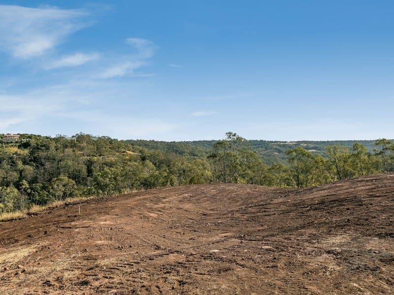 16 Keira Court, Blue Mountain Heights - Thumbnail 3