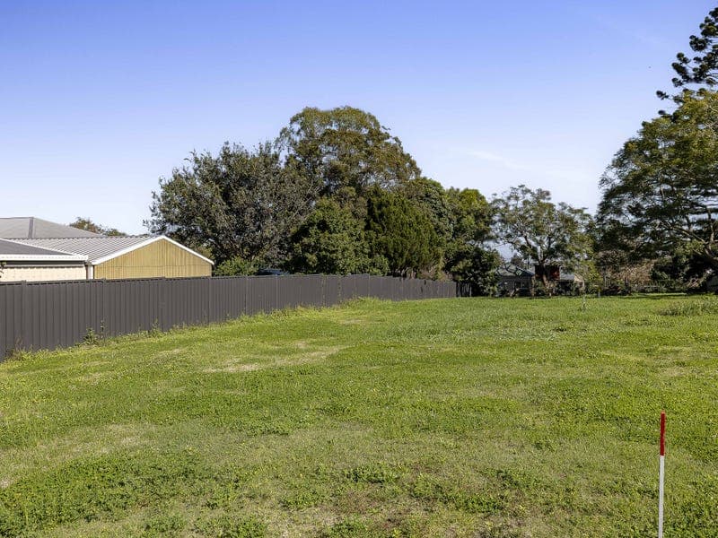 5 New Street, Mount Lofty - Image 1