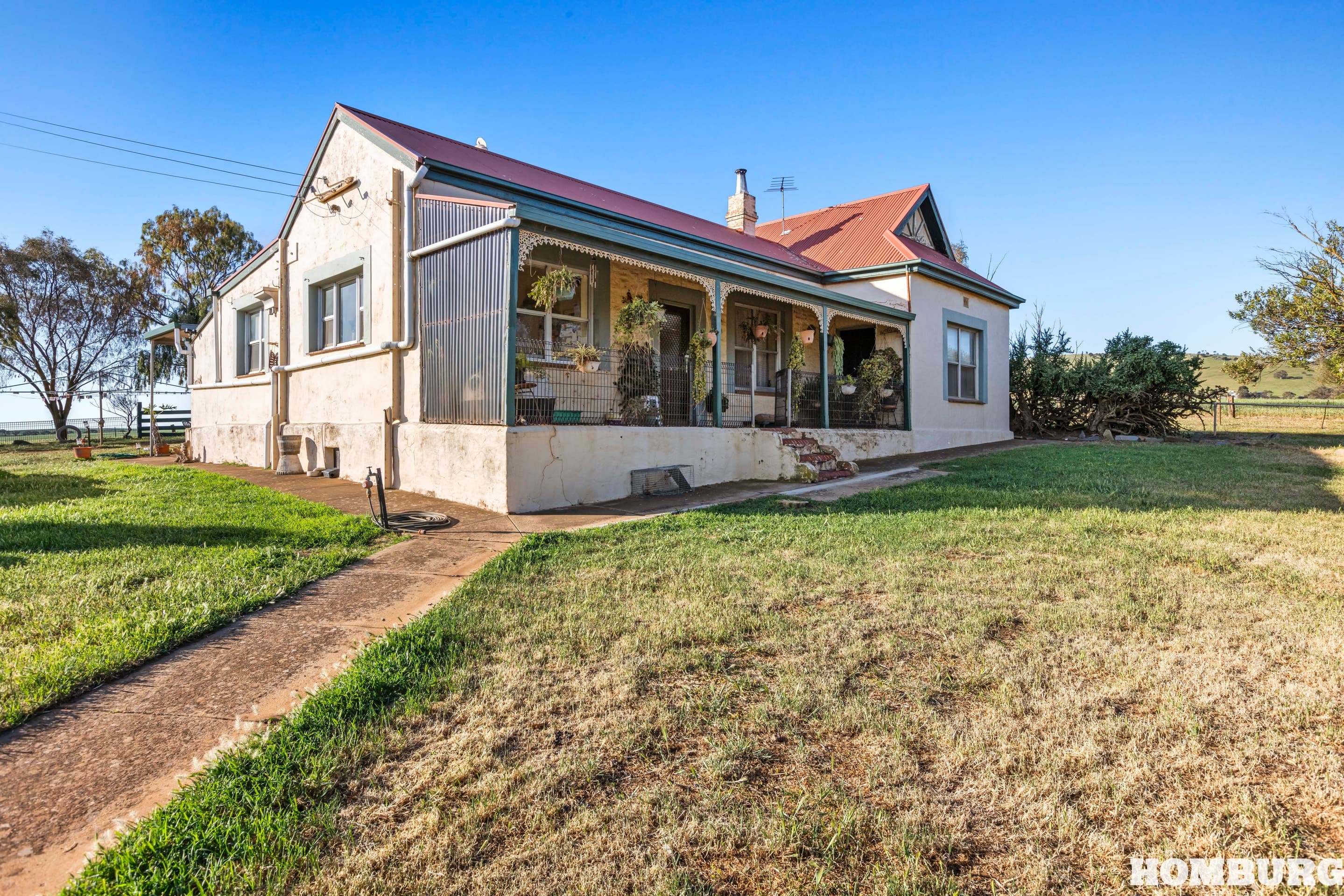 275 Peltz Road, BETHEL, Bethel - Thumbnail 3