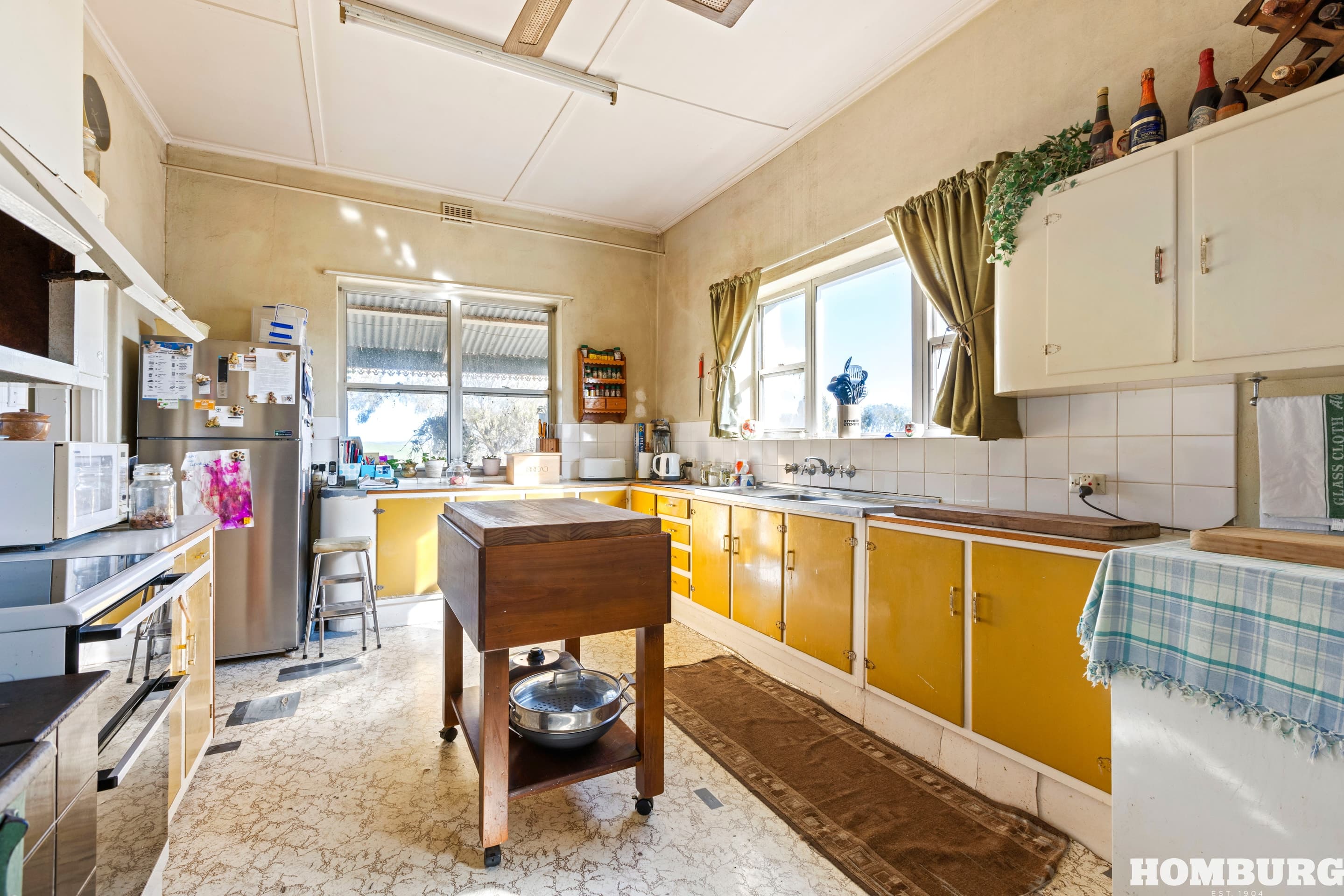 275 Peltz Road, BETHEL, Bethel - Thumbnail 7